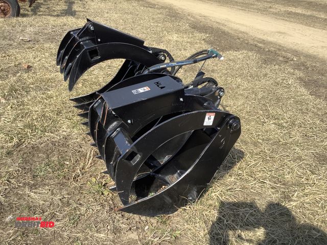 Lot 1-10440 - (1) Horst grapple bucket, approx. 66" wide, skid steer mount, model RRG66B0500, S/N 23LA54869.