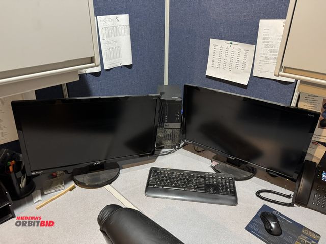 Lot 1-19608 - (1) Dell Optiplex 7050 computer system with Core i7 processor, (2) 27" Acer monitors, (1) Logitech k...