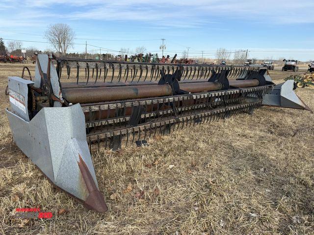 Lot 1-11802 - (1) make and model unknown 20' foot grain head, S/N N6-01012, for parts or repair only, working cond...