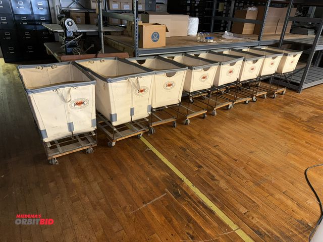 Lot 1-4769 - Lot of (5) Dandux 3-bushel capacity canvas product carts, (1) Dandux 4-bushel capacity canvas produc...