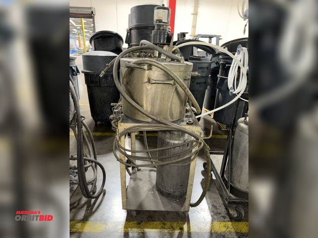 Lot 1-5355 - (1) approx. 19" diameter x 15" height stainless steel tank with Dayton, model 3M329B, 115V pump, 20"...
