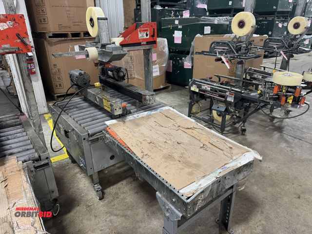 Lot 1-2574 - (1) SOCO Systems portable taper, dual belt drive motor, roller top, 115V.