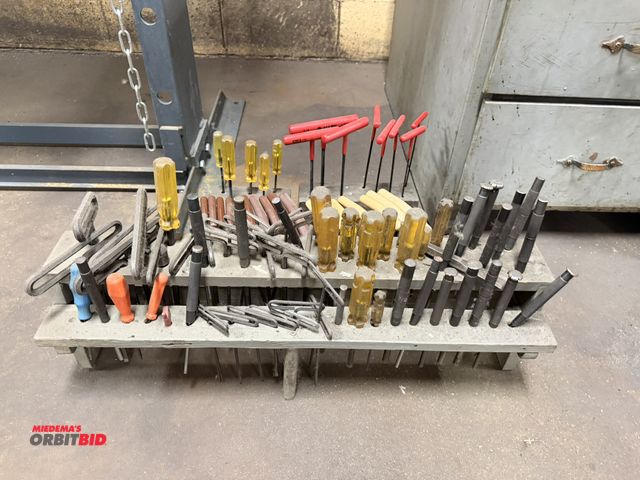 Lot 1-12420 - Large lot of assorted T-handle hex key sets, driver handle, hex keys, punches, and racks.