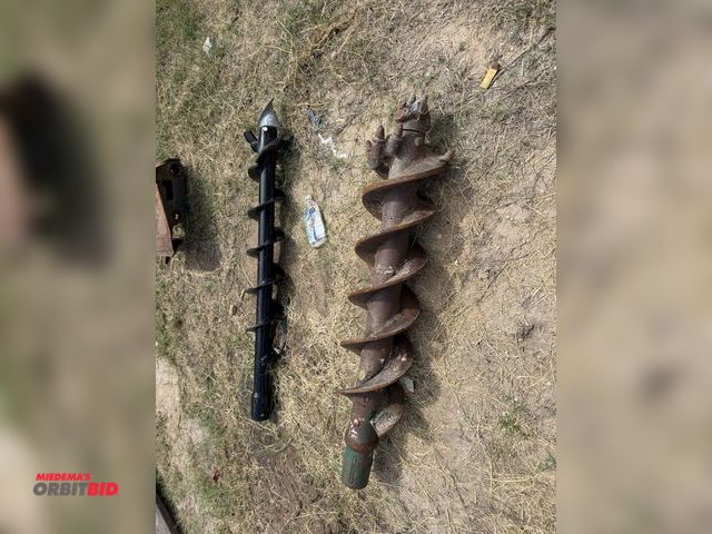 Lot 1-9584 - Lot of (2) post hole auger bits.