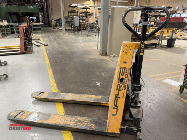 Lot 1-16251 - (1) Lift-Rite, model ERGO3000, 12V, 3000 lb. capacity electric pallet jack, in working condition, wi...