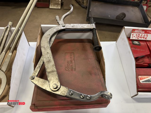 Lot 1-18445 - (1) Snap-On, model PB25, diesel tune up set with clamp.