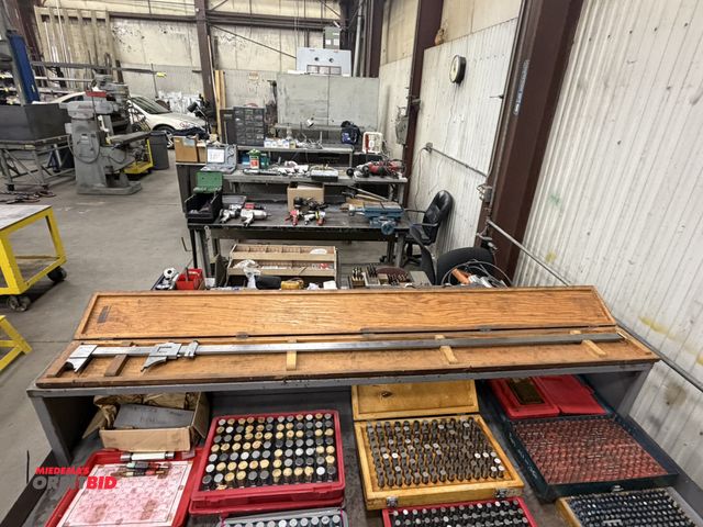 Lot 1-15146 - (1) Tumico 60" Vernier caliper with metal case.