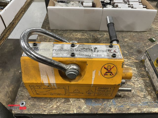 Lot 1-19407 - (1) Global Industrial Permanent Magnetic Lifter with 1600 lb. capacity.
