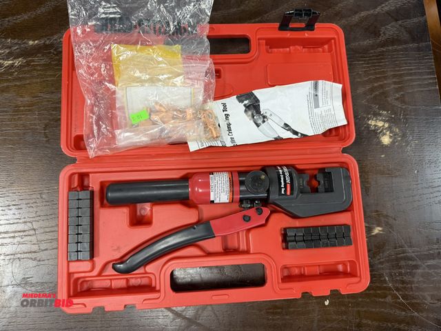 Lot 1-11071 - (1) Pittsburgh hydraulic wire crimping tool, with plastic case, appears to be or in-like-new conditi...