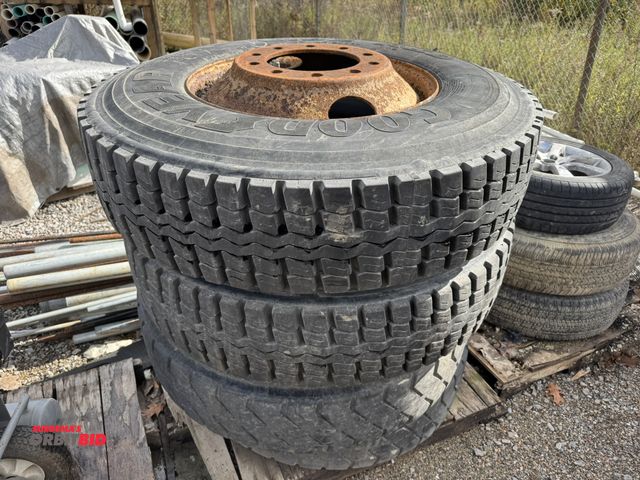 Lot 1-16045 - Set of (4) used size 11R22.5 tires with 10-lug rims.