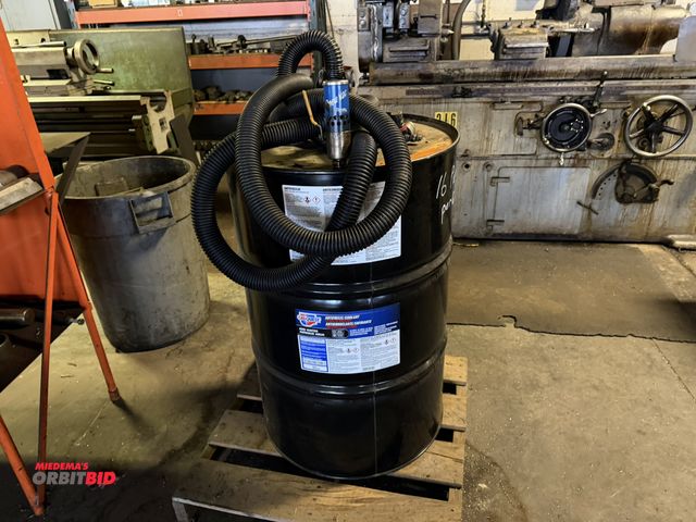Orbitbid.com - Lot 1-10480 - (1) 55 gallon drum of Carquest antifreeze ...