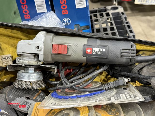 Lot 1-18552 - (1) Porter Cable, model PC60TAG, 120V, single phase, 4.5" grinder (11,000 RPM capacity with 5/8"-11 ...