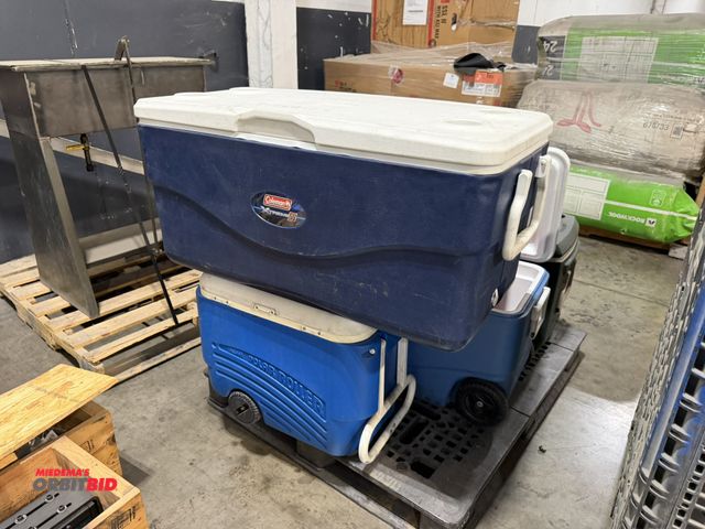 Lot 1-5634 - Lot of (5) various used coolers.