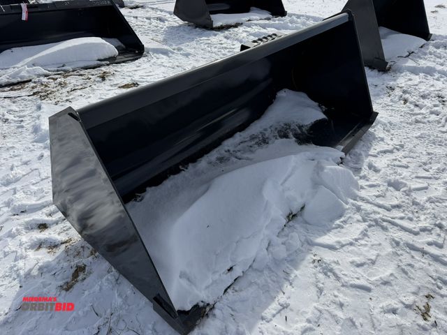 Lot 1-11535 - (1) New Holland 84" LM bucket skid steer mount, holes for bolt-on cutting edge, does not include cut...