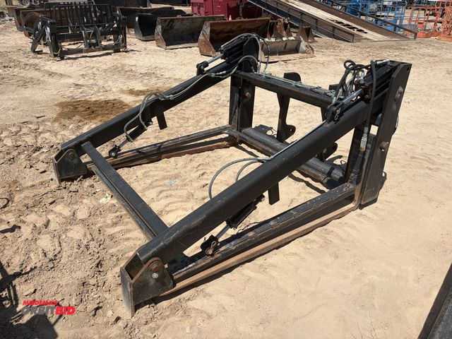 Lot 1-18307 - (1) Arrow universal forklift / telehandler fork attachment, model 61722-6-72-144PG, 72" long forks, ...