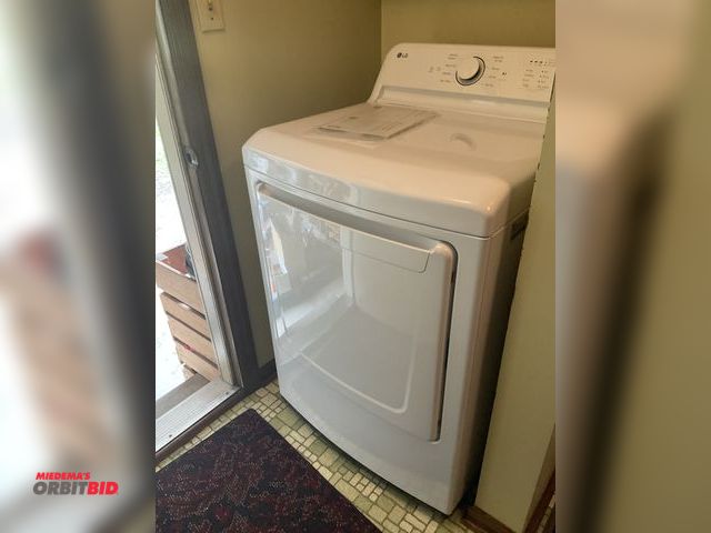 Lot 1-3116 - (1) LG electric dryer, Model  DLE6100W,  new in 2024