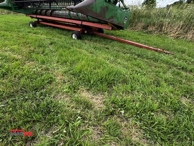 Lot 1-19742 - (1) Unverferth Manufacturing Company header cart, Product ID #838330382, 205/65-10 pneumatic tires, ...