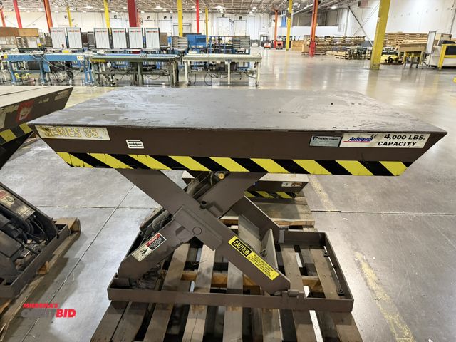 Lot 1-5396 - (1) Autoquip, model 36S40, Series 35, 4000 lb. capacity, 460V, 3 phase hydraulic, heavy duty scissor...