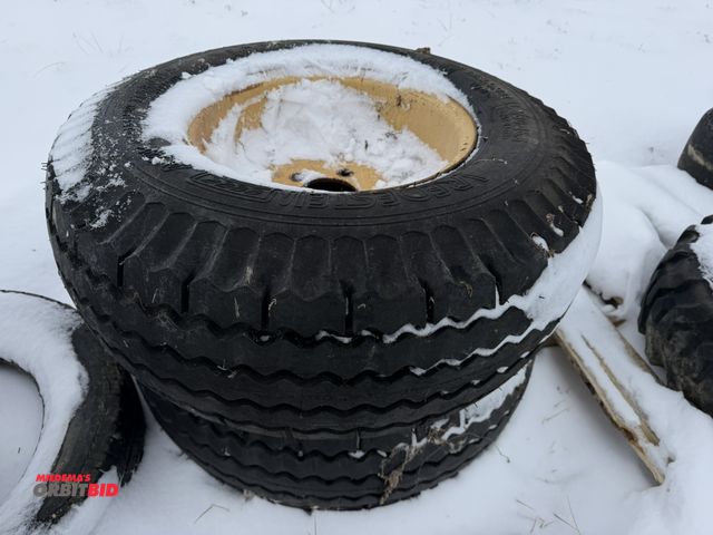 Lot 1-11664 - Lot of (2) Vredestein implement tires, 11.5/80-15.3 mounted on 5-bolt rims.