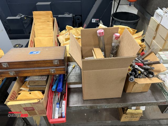 Lot 1-1876 - Large lot of assorted reamers, includes (2) wooden cases with incomplete reamer sets, (4) various re...