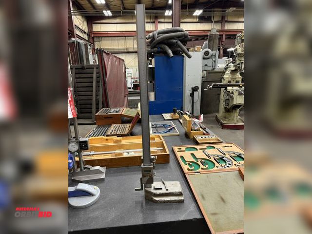 Lot 1-15195 - (1) Mitutoyo 24" digital height gauge, working condition unknown.
