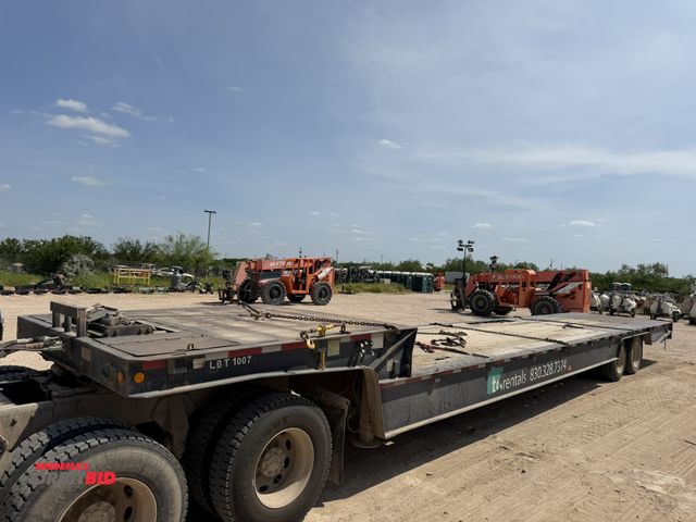Lot 1-9602 - (1) 2001 Trail King TK70HT-482 hydraulic drop deck trailer, 35-ton, tandem axle, 102" wide x 48' lon...