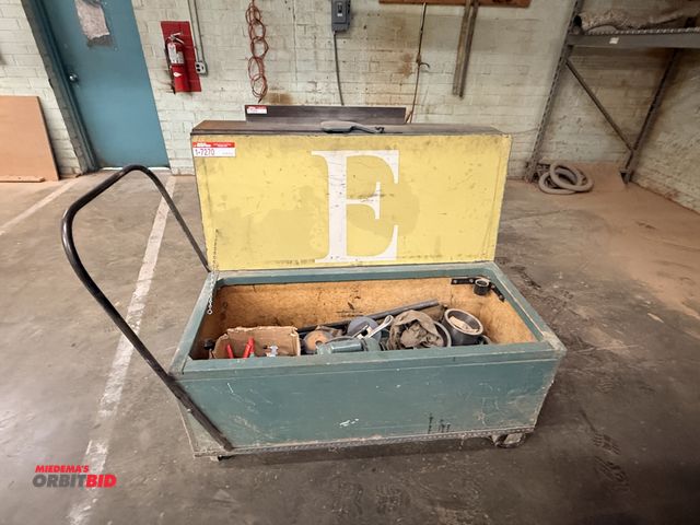 Lot 1-7270 - Doerr Electric Wooden Lathe 1/4 Hp Motor