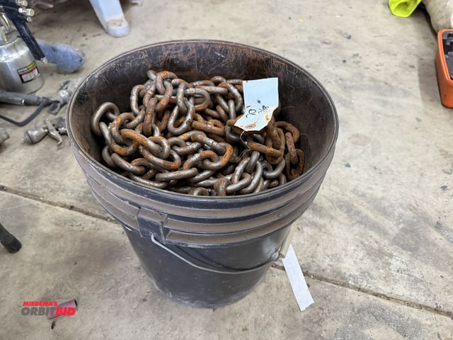 Lot 1-1434 - Approx. 70' of 3/8" chain.