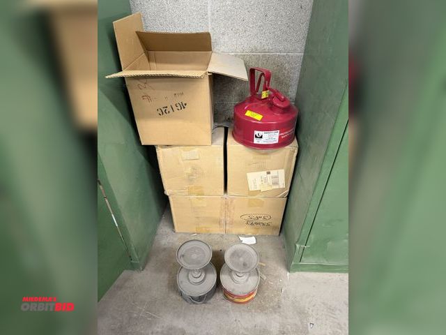 Lot 1-17236 - Lot of (5) new Protectoseal #4612C, 1 gallon capacity safety cans, and (2) bench top safety dispense...