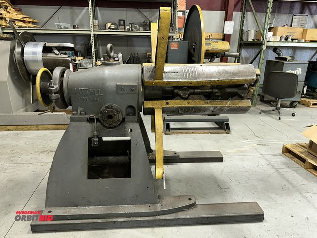 Lot 1-19233 - (1) 1960 Littell, model 90-30 uncoiler, 1000 lb. max capacity, 18" to 24" expandable mandrel, 30" ma...