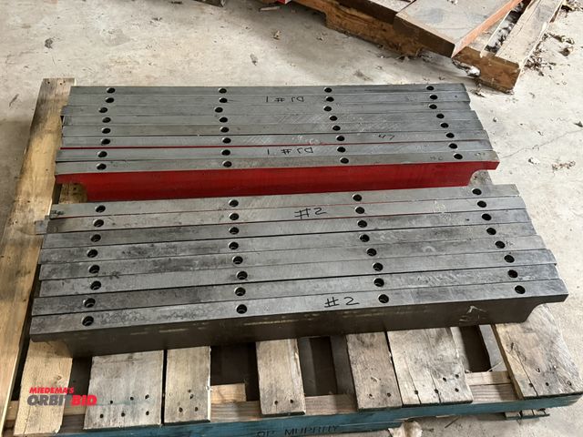 Lot 1-11325 - (16) 42" x 4" x 1-1/2" steel parallels with other assorted steel