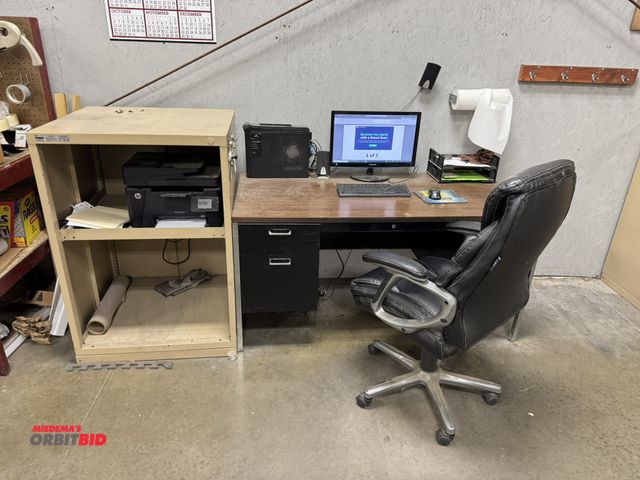 Lot 1-19464 - (1) shipping desk, 60" x 30", includes chair, electronics, Samsung 22" monitor, Gateway Vision Quad ...