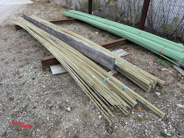 Lot 1-18450 - Large lot of Gator Bar #3, 0.375", 18' to 20' long, winning bidder responsible for proper removal.