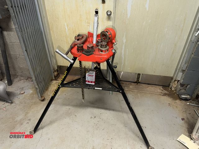 Lot 1-16721 - (1) Ridgid tristand, model 460-6, 1/8" through 6" with chain vise, includes (2) hand threaders, dies...