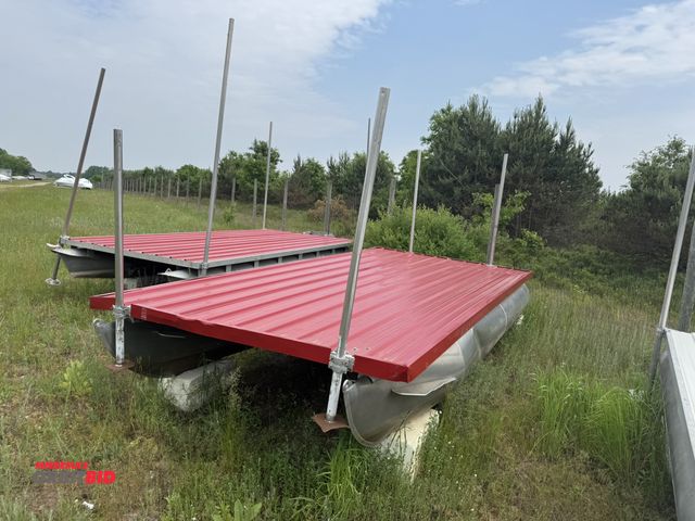 Lot 1-6562 - (1) 16' pontoon boat, blank deck, Hull #USSMK46335E011, for parts or repair, no trailer included, wi...