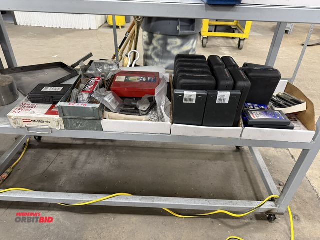 Lot 1-15350 - Large lot of assorted Heli Coil thread repair kits.