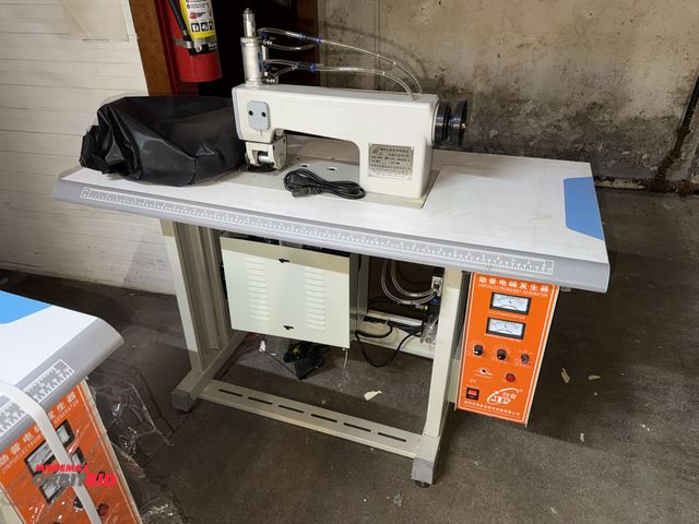 Lot 1-4730 - (1) JP-60-Q Ultrasonic lace sewing machine with power table, 47" long x 21.5" deep x 29.5" tall, Mfg...
