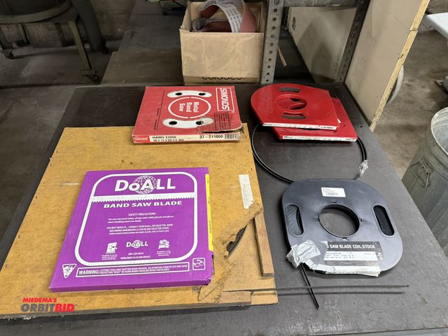 Lot 1-938 - Lot of assorted saw blades, includes Starrett 1/4" x .025", Starrett 3/8" x .025", (1) new box of Do...