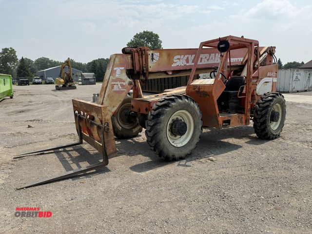 Lot 1-17056 - (1) Skytrak model 8042 all terrain telehandler, 4-WD, 7312 hours, 8,000 lb. capacity, 42' max reach,...