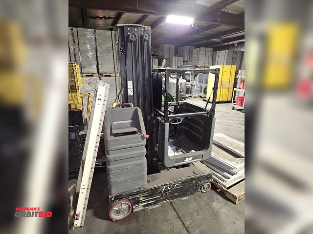 Lot 1-15504 - Lot of (1) JLG Sky-Lift # SCR241017BI-Used