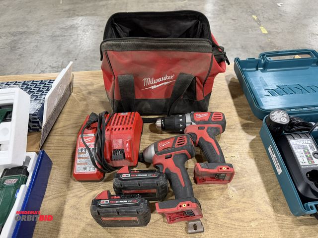 Lot 1-20090 - (1) Milwaukee M18, 1/4" impact driver, (1) Milwaukee M18, 1/2" drill/driver, (2) batteries, (1) batt...