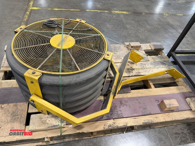 Lot 1-5130 - (1) Yellow Jacket brand 30" diameter x 22" deep heavy duty cooling fan with 3 blades, mounted to a s...