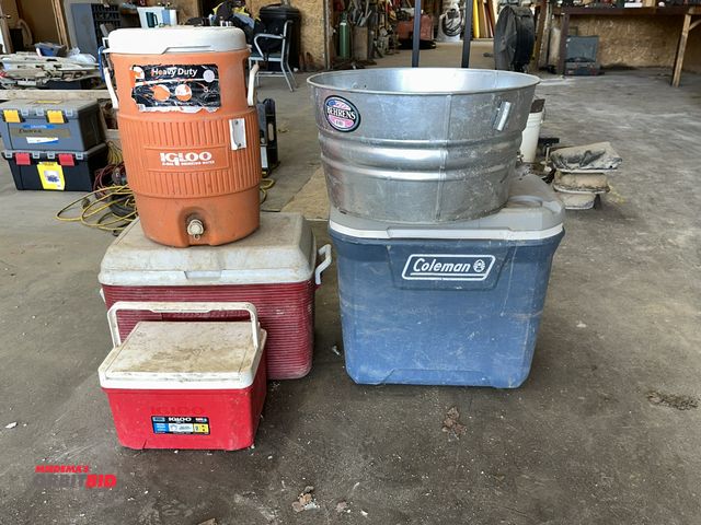 Lot 1-14164 - Lot including (1) Coleman rolling cooler with extendable handle, (1) Rubbermaid cooler, (1) Igloo 5-...