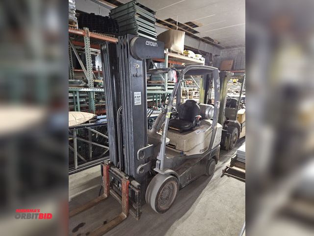 Lot 1-15247 - Lot of (1) USED Crown C-5 Hi-Lo