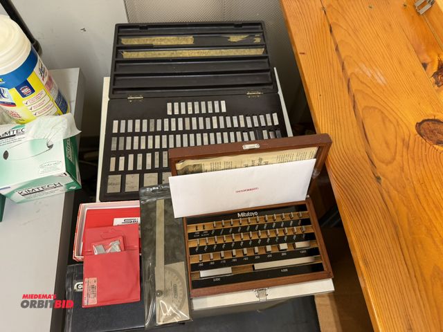 Orbitbid.com - Lot 1-18924 - (1) Mitutoyo gauge block set, (1) Dearborn ...