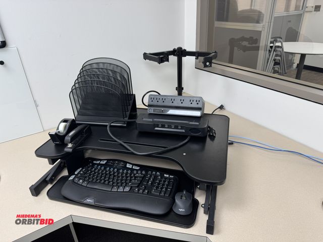Orbitbid.com - Lot 1-16756 - **REMOVED FROM AUCTION** (1) adjustable ...