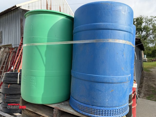 Lot 1-102605 - (16) Plastic 55 gallon drums