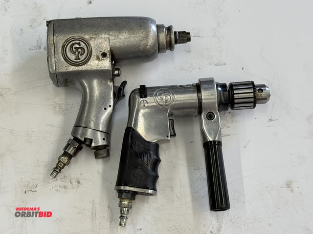 Lot 1-6206 - (1) Central Pneumatic, model CP789R-26, 0-3/8" capacity drill, and (1) Chicago Pneumatic, model unkn...