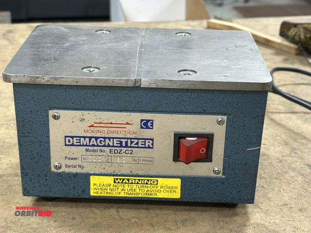Lot 1-19503 - (1) model EDZ-C2, 110V demagnetizer with an 8" x 6" stainless steel surface.