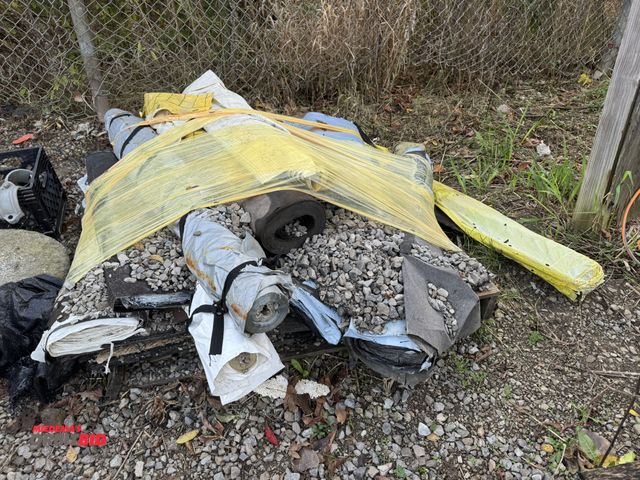 Lot 1-16027 - (1) skid of assorted rolled roofing products.